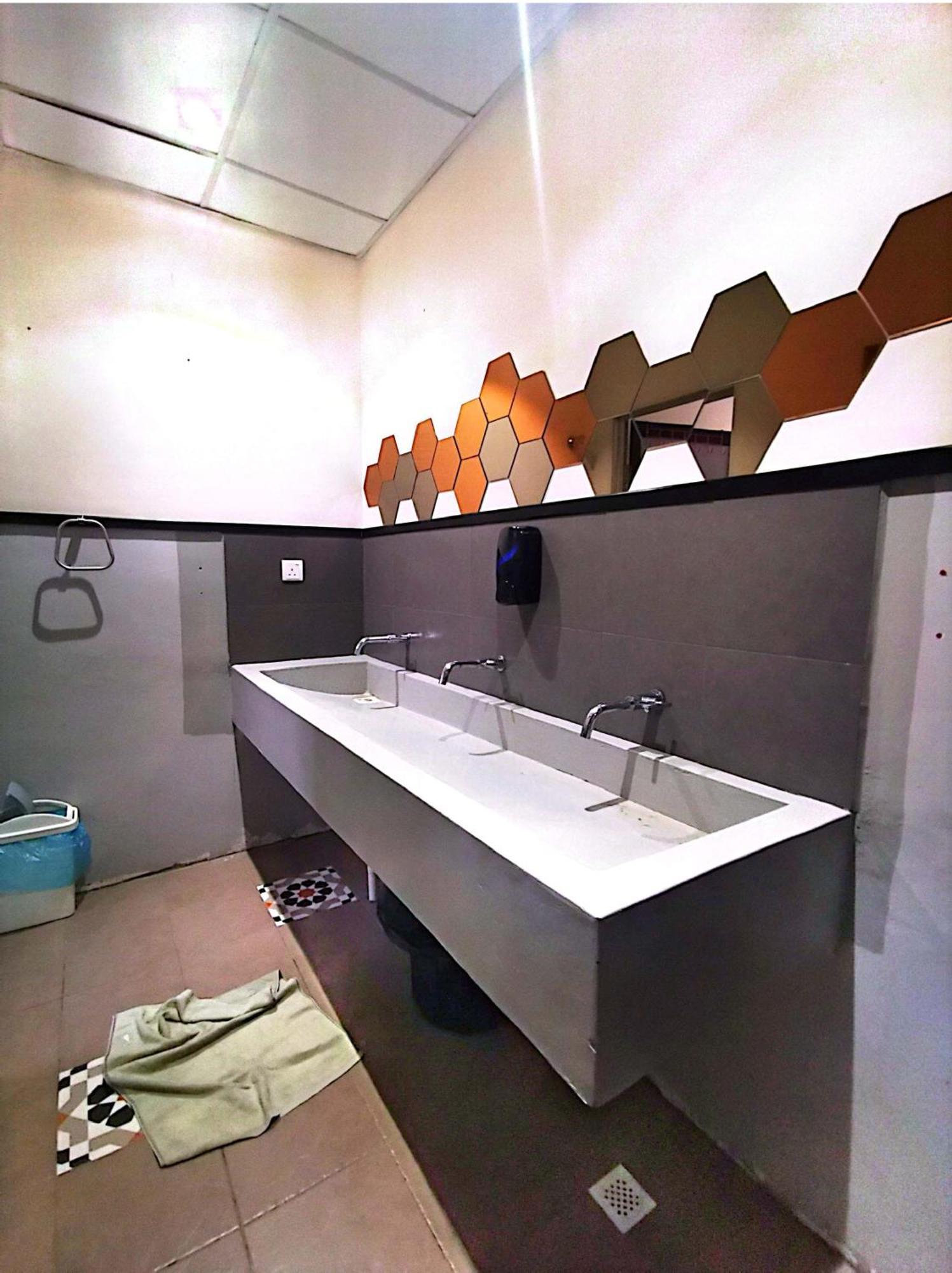 Sleepbox Hotel Tanah Rata Quarto foto
